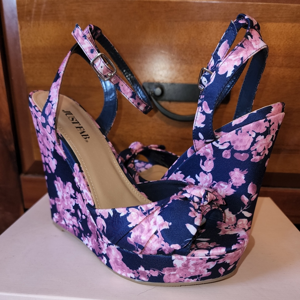 Just Fab floral pink and blue wedges